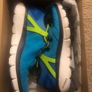 Athletic shoe very comfortable